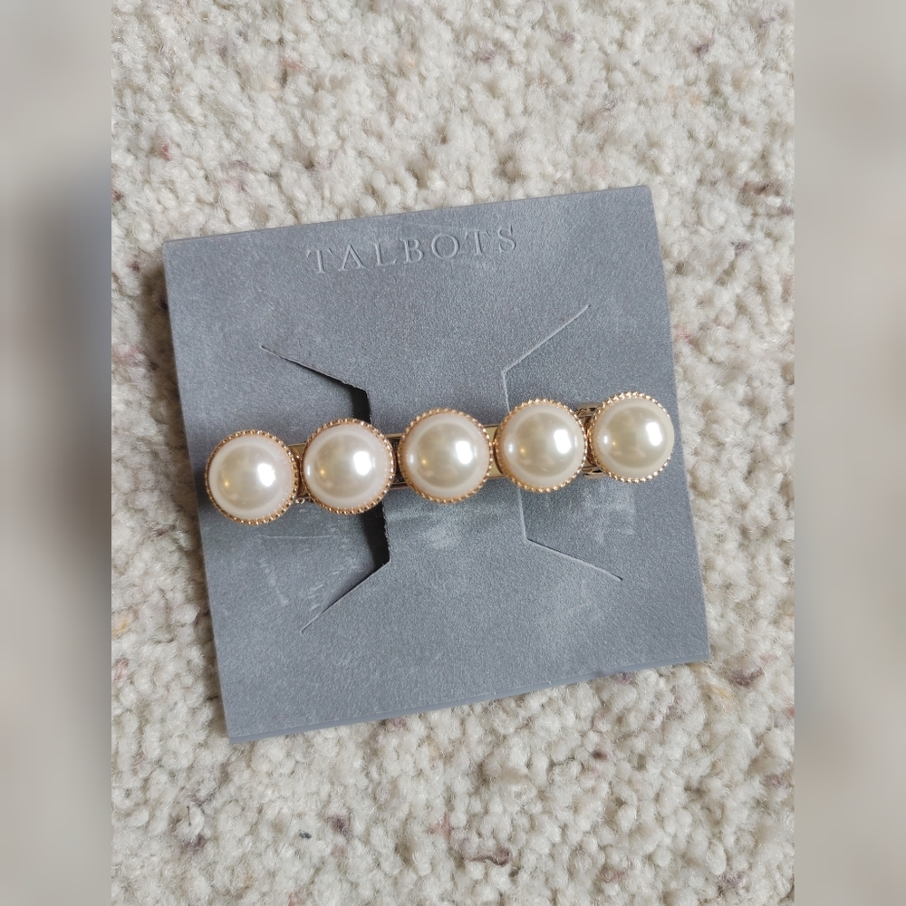 5/$25 NWT Talbots pearl beads hair clip
